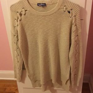 Cream sweater size XS from Macy’s